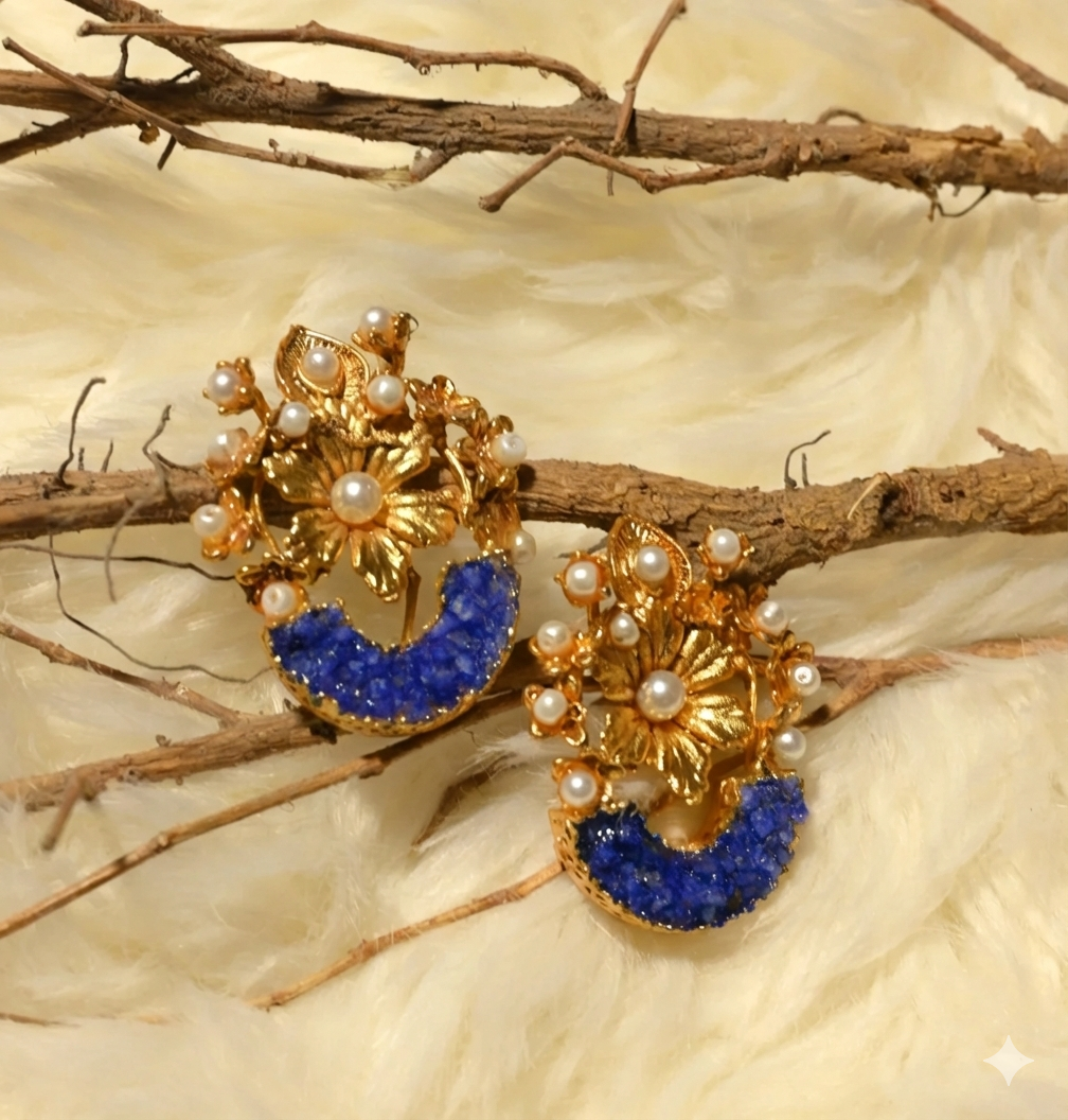 Beauty Queen In Blue